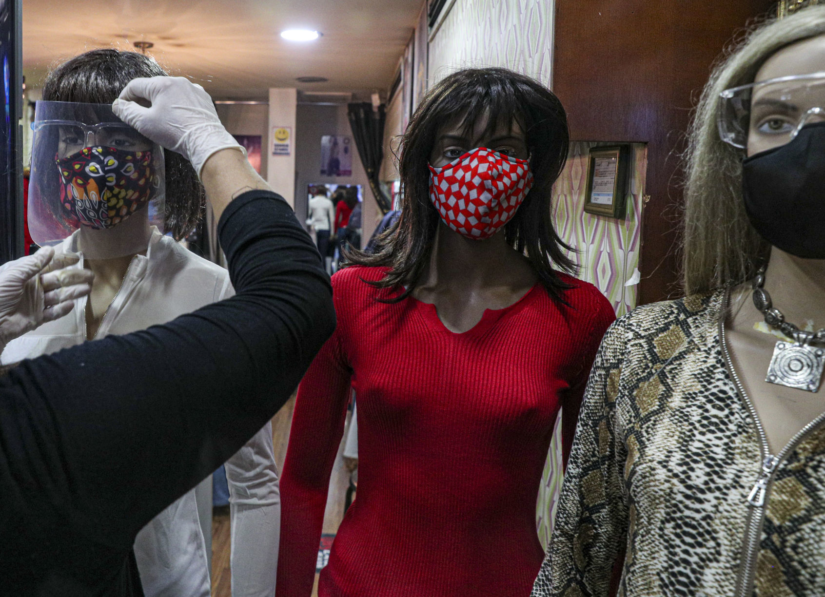 APTOPIX Virus Outbreak Chile